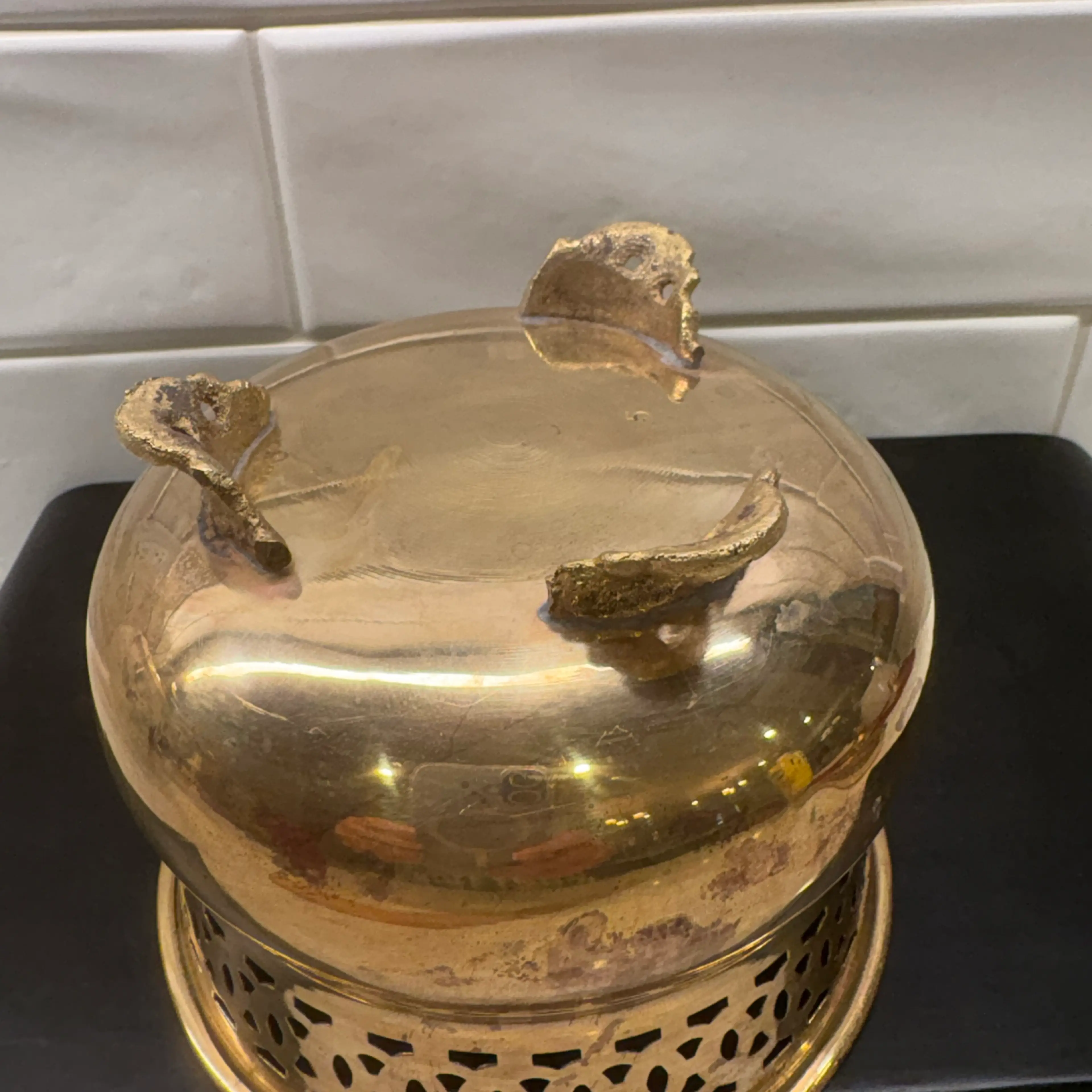 Image 4 of 6