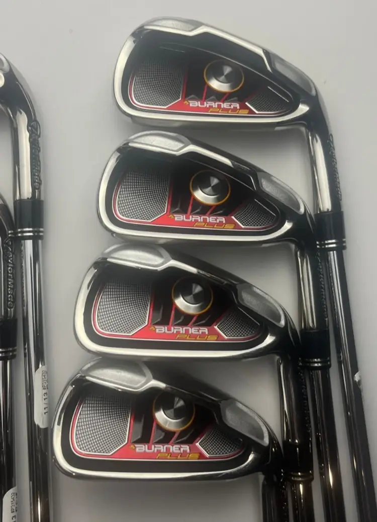 TaylorMade Burner Plus 4-PW, AW - Steel Burner 85 Uniflex +0.5" - Very Good