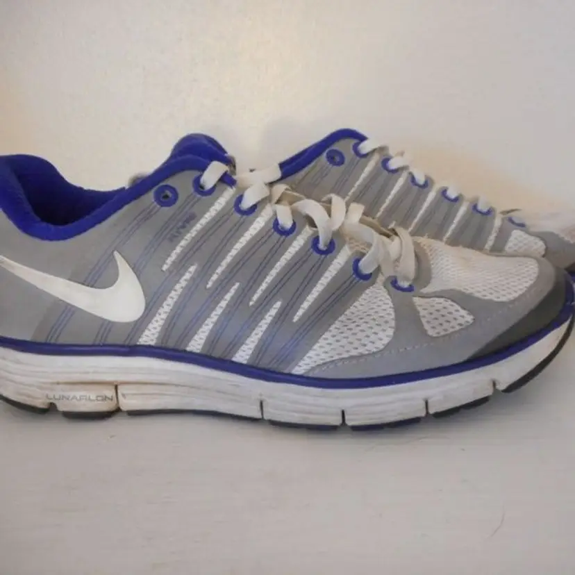 Preowned NIKE Lunar Elite 2 Sneaker Tennis Shoe