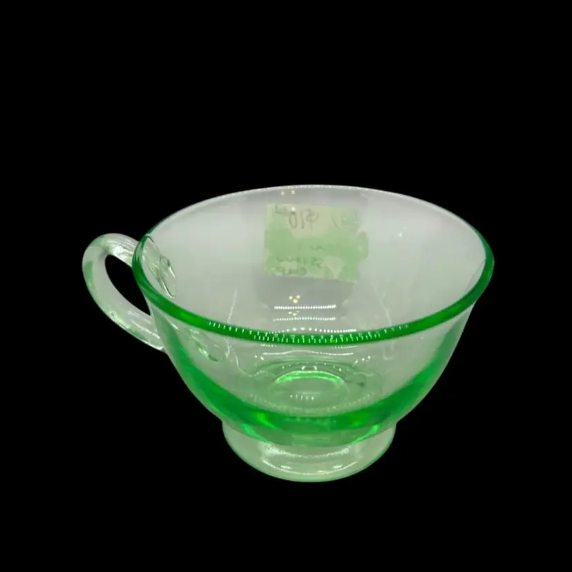 05 Uranium Glass, Coffee Or Tea Cup