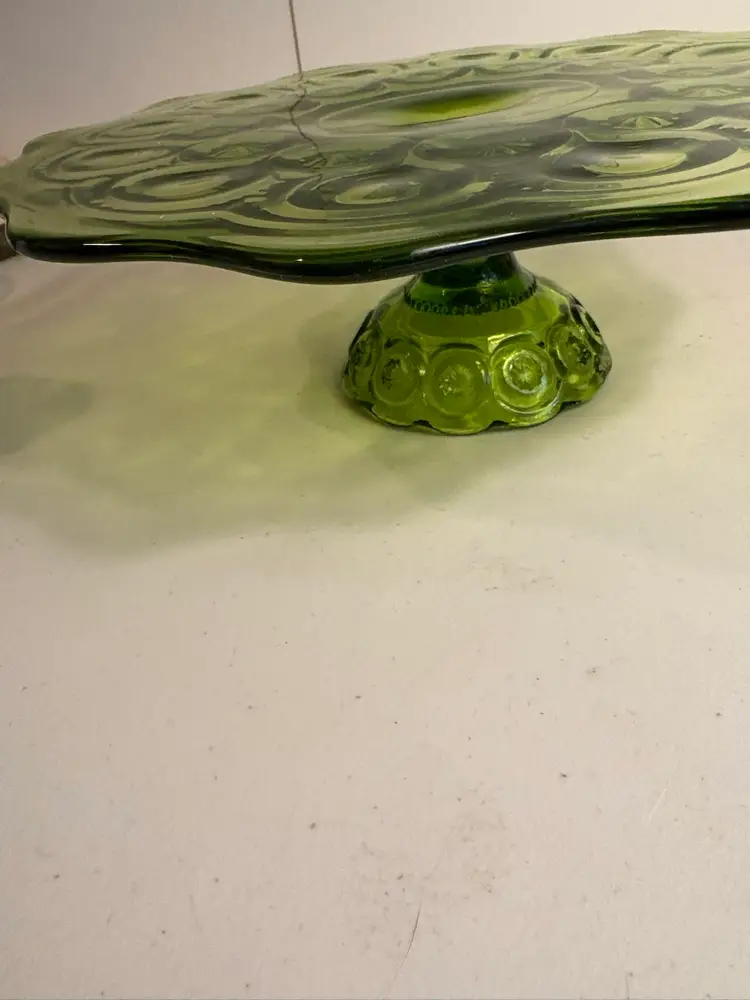 LE Smith MOON & STARS Lime Green  10.75" LOW CAKE STAND