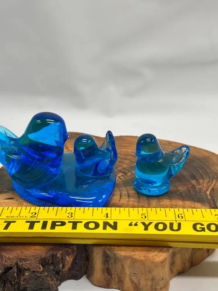 Vintage Bluebirds Of Happiness Variety Bird Heart Display Signed 2 Pieces