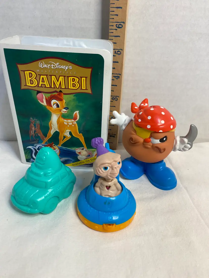 Vintage 90’s McDonald’s Toys Lot