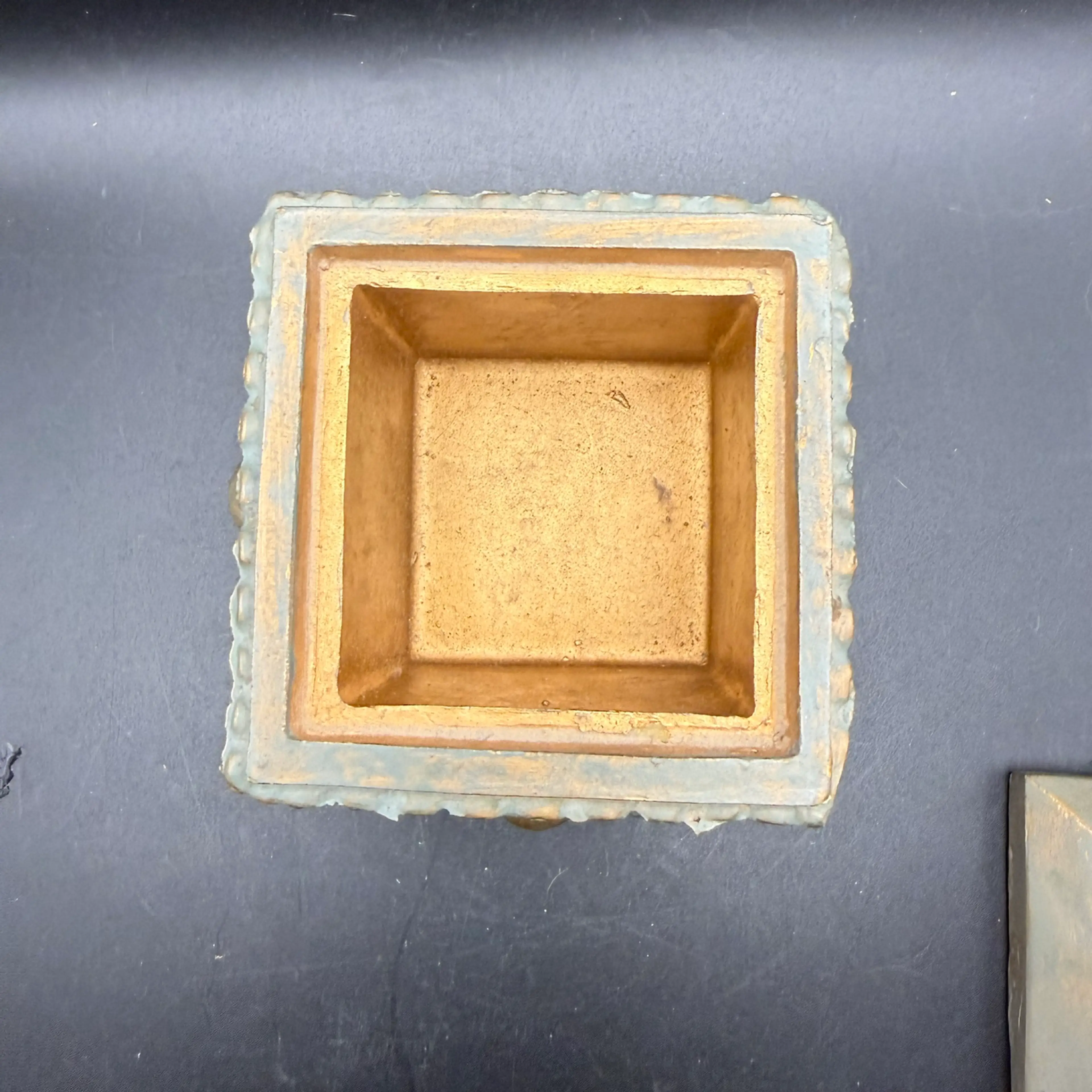 Image 4 of 6
