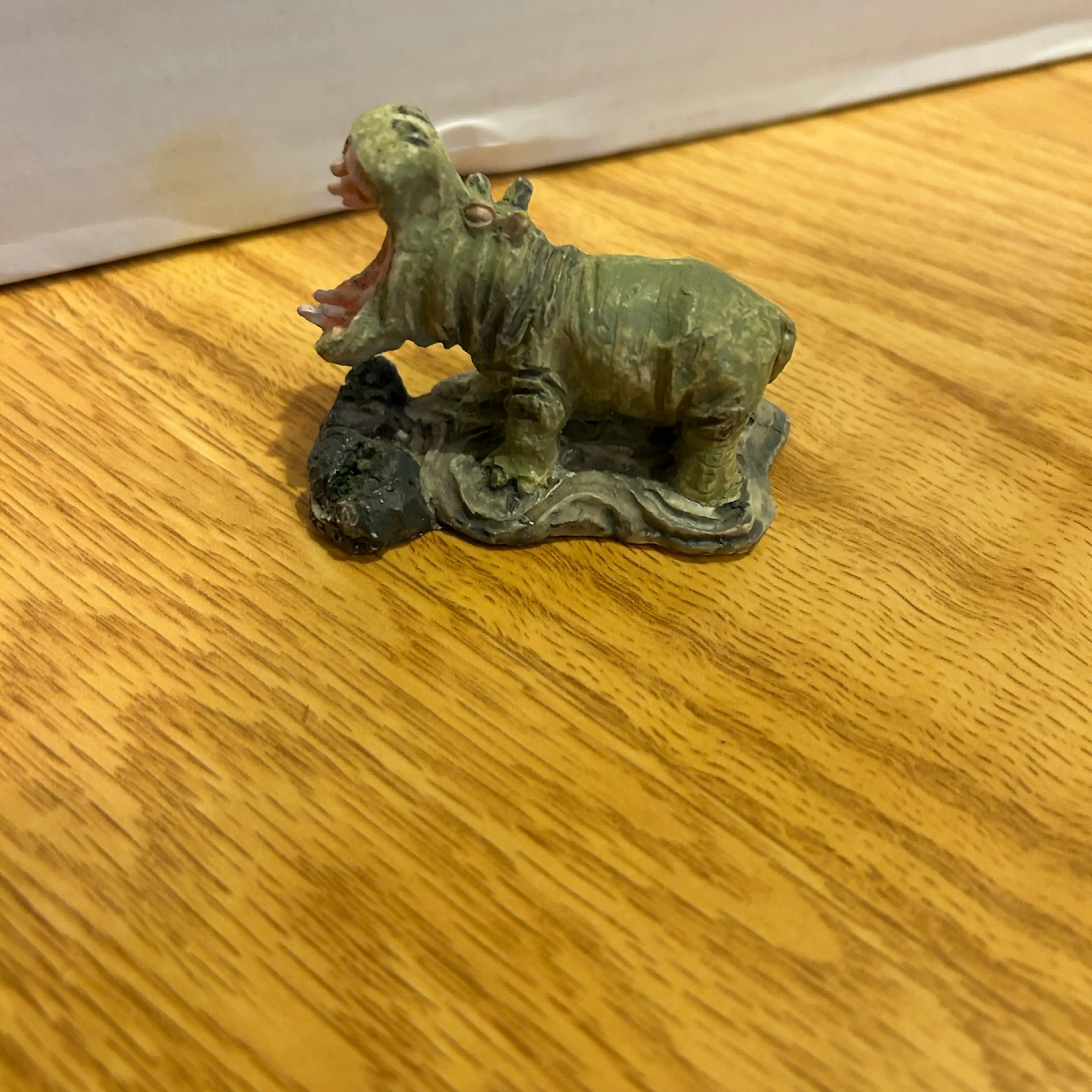 Image 2 of 4