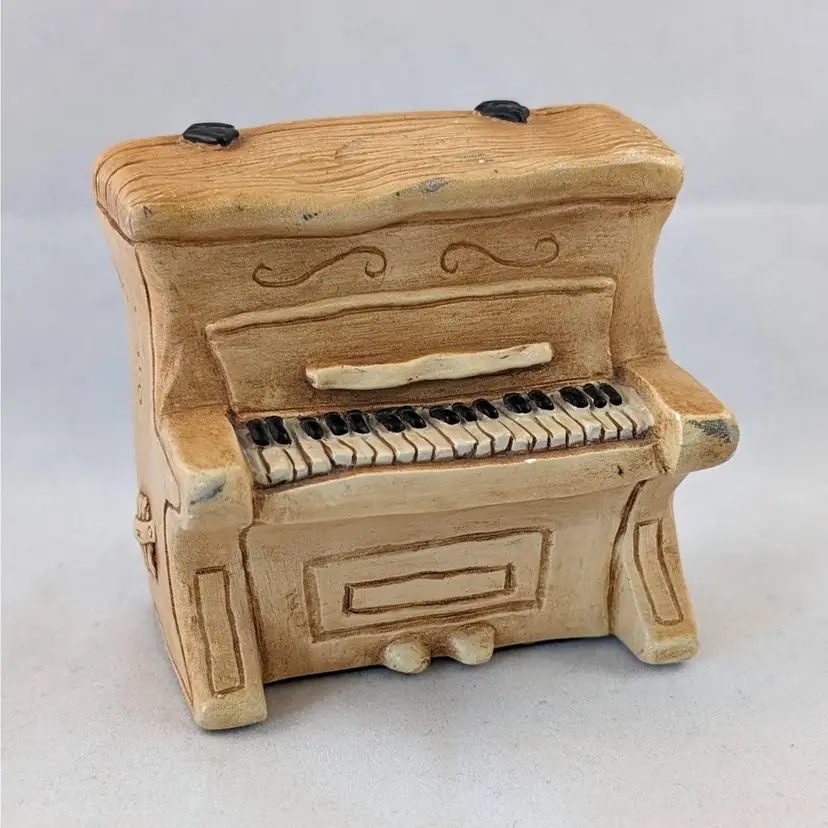 Vintage Pendelfin Stonecraft Hand Painted Upright Piano Figurine England