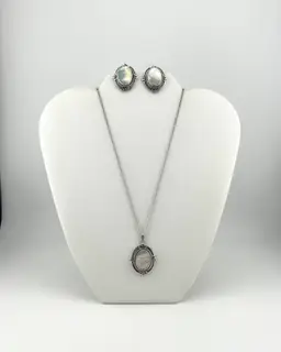 Vintage Silver Tone Whiting and Davis Necklace and Clip-on Earring Set