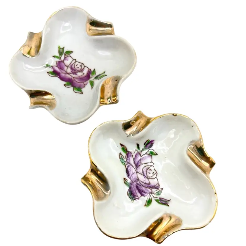 Purple Lotus Flower Stacking Ashtrays With Gold Gilding. Marked With Red ‘Made In Occupied Japan’.  1945-1952. Perfect As Small Trinket Trays Too!