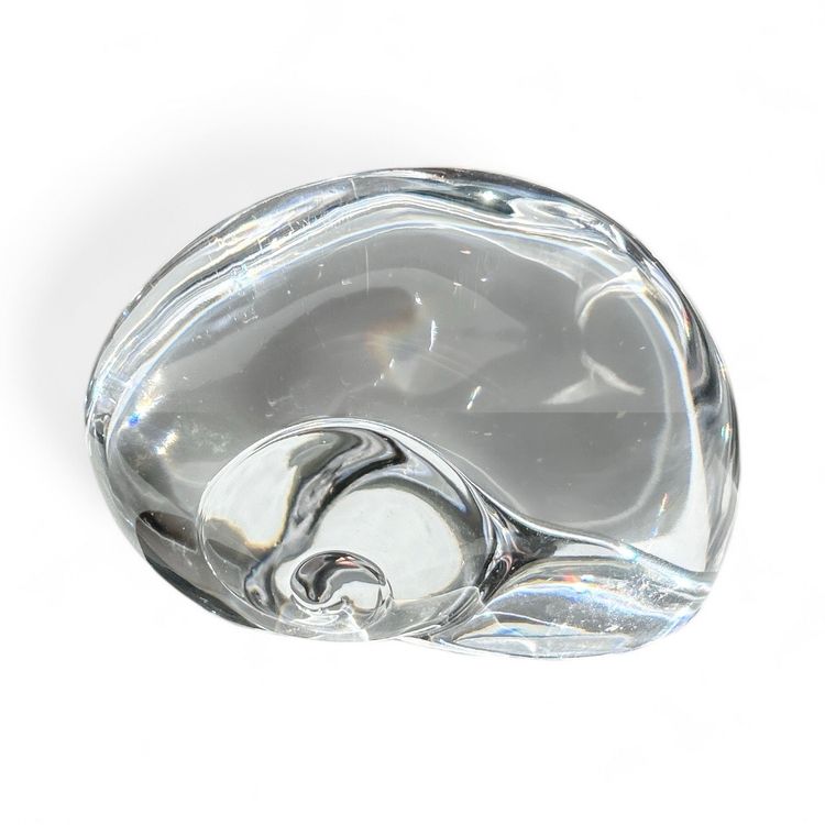 St. Louis France Cristal Clear Glass Snail Paperweight