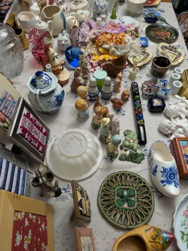  Random Table Tuesday afternoon 