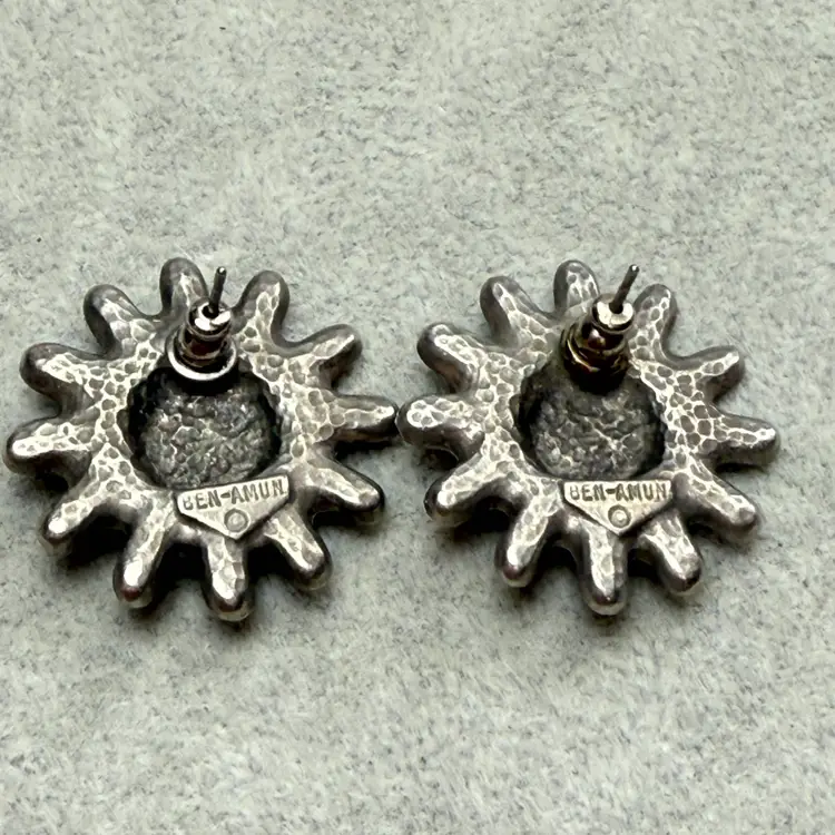 Vintage Signed Ben Amun Sun Starburst Gears Pewter Tone Pierced Earrings Silver