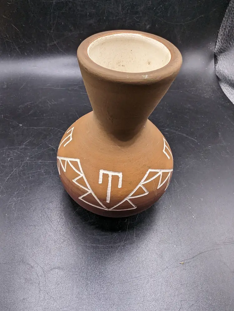 Artist Signed Sioux Native American Pottery Handmade Bud Vase