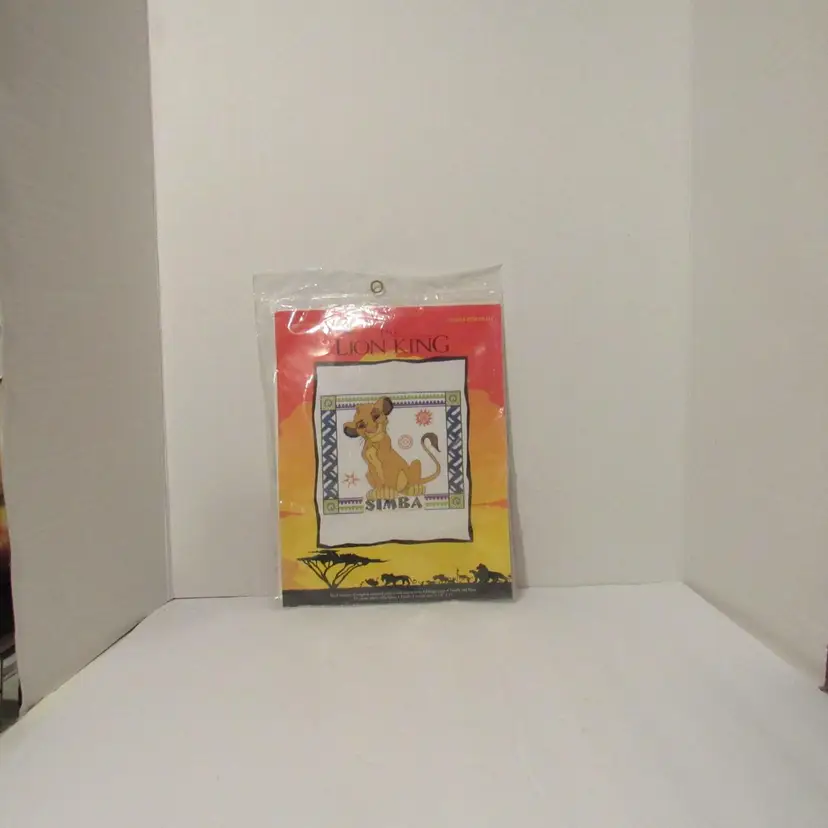 Vintage SIMBA PORTRAIT The Lion King Counted Cross Stitch Kit #38004, Factory Sealed