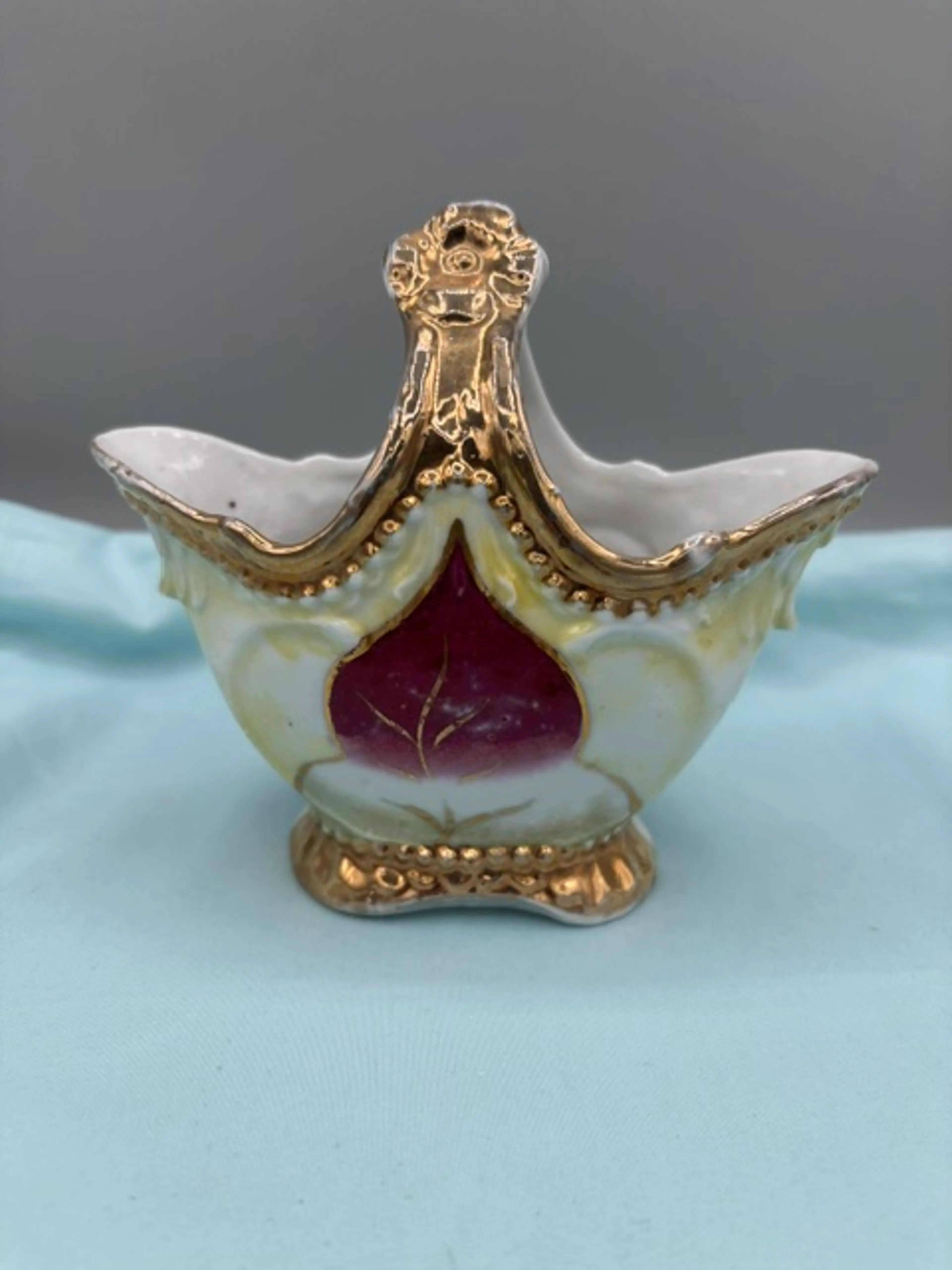 Image 1 of 5