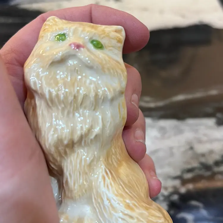 07 Vintage Ceramic Kitty Cat 4 Inch 1999 Signed