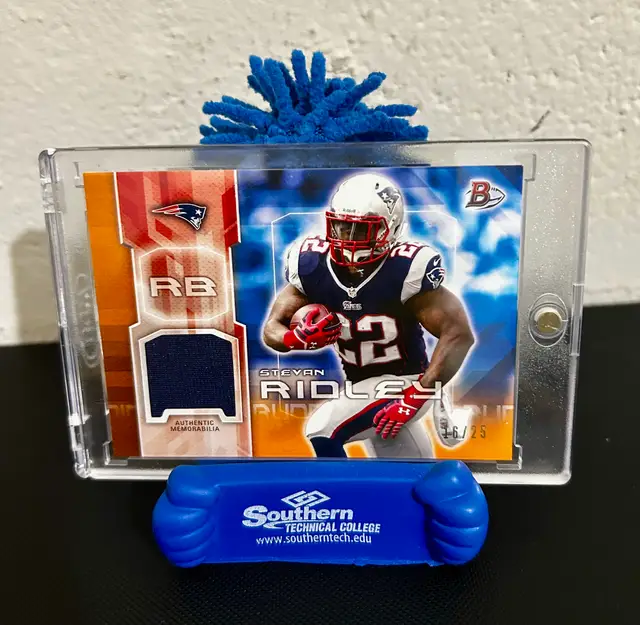 #46 Steven Ridley Absolute Orange Parallel Football Patch Card