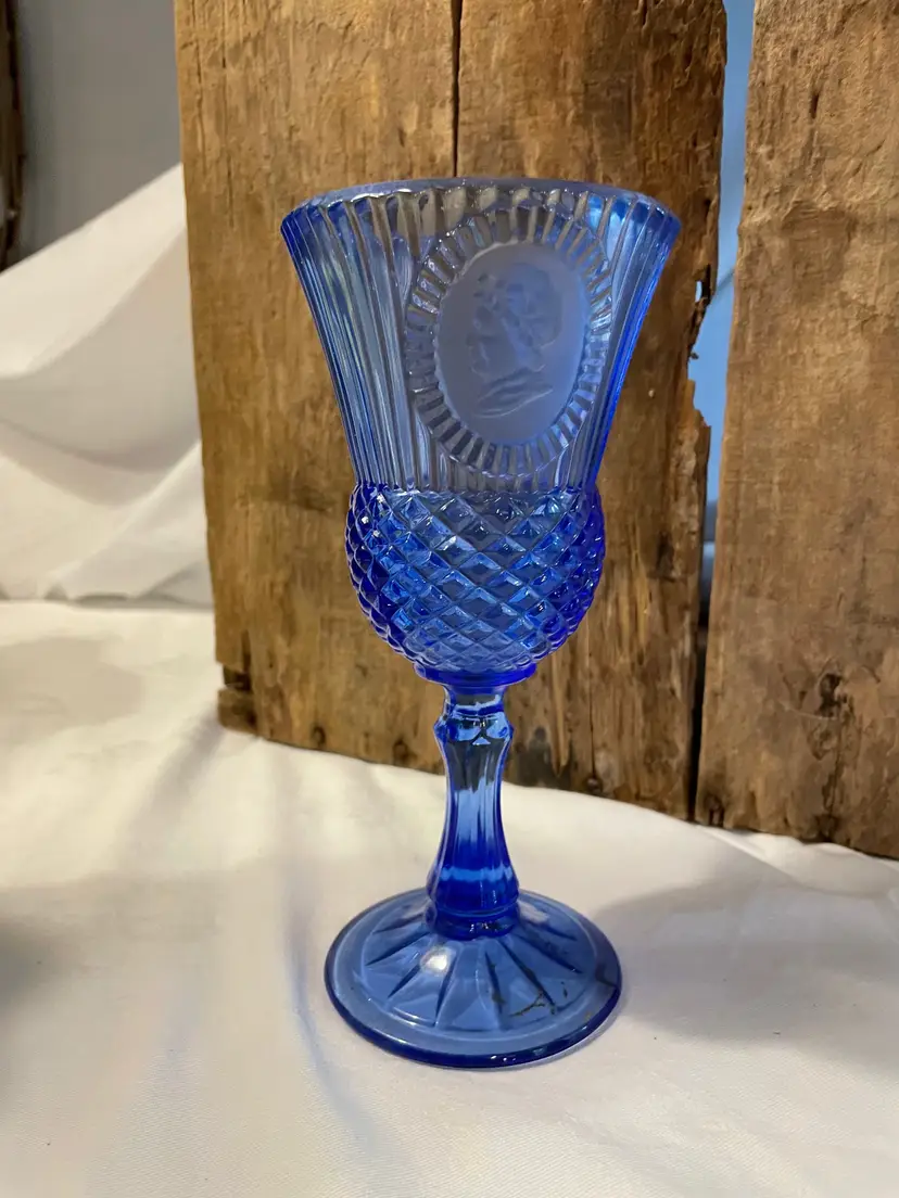 Avon 1976 Bicentennial Martha Washington Goblet Fostoria Candle Holder (no candle included) in original box