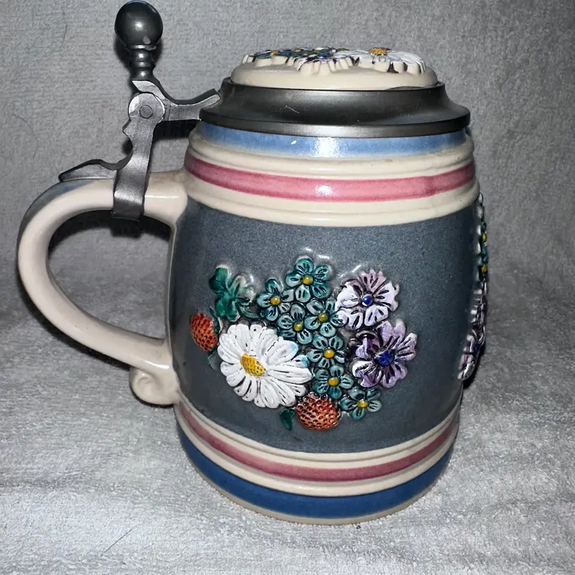 Vintage 1986 Gerz Ceramic Wild Flowers Stein Limited Edition Number 25 w/Original Certificate