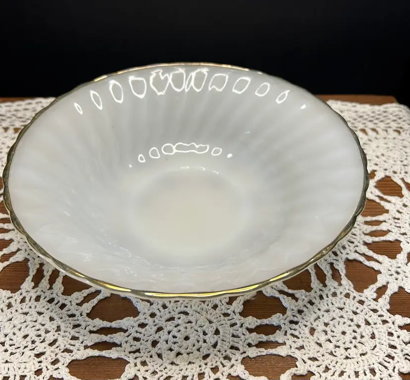 Anchor Hocking Fire King 8.5 Swirl Milk Glass Serving Bowl