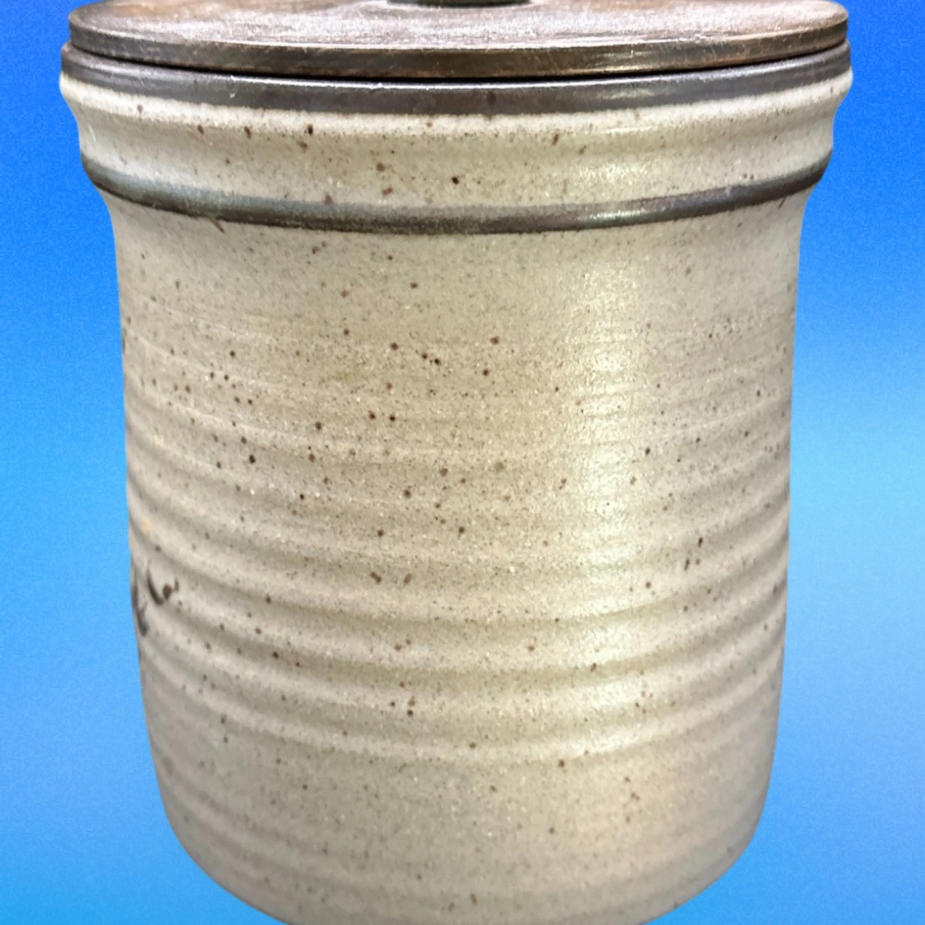 Image 4 of 7