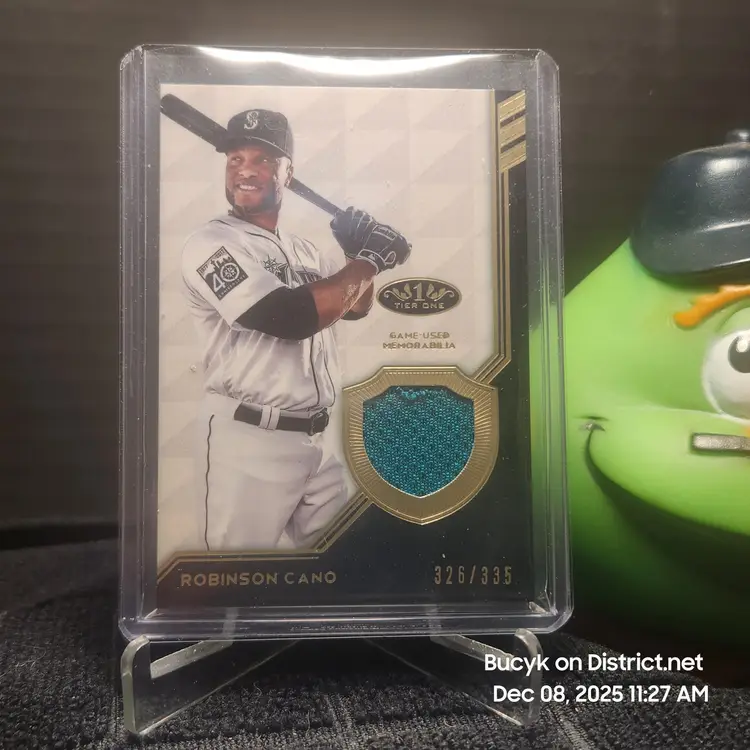 2018 Topps Tier One Relic - Robinson Cano Seattle Mariners 326/335