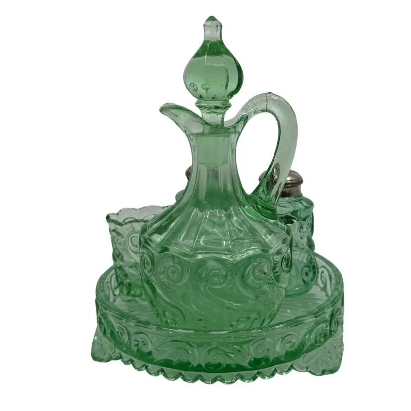 Antique National Five-Piece Condiment Set Apple Green Tray•Cruet•salt&Pepper•Toothpick Holder
Cruet 7.25” T - Tray 6.25” W - Total Height 8.25”