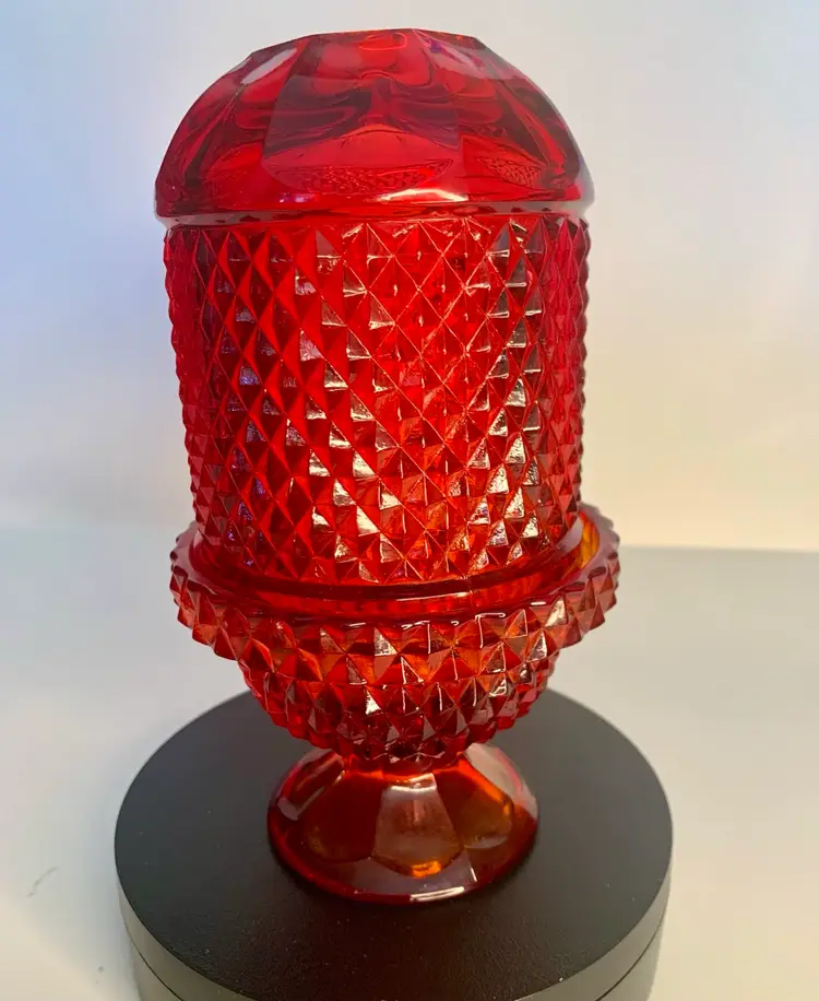 Vintage Mcm Glowing Viking Red Diamond Point Fairy Lamp 6 3/4”