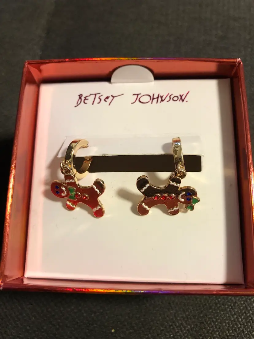 Betsey Johnson Christmas Earrings Holiday Gingerbread Man & Woman Gold-Tone NEW