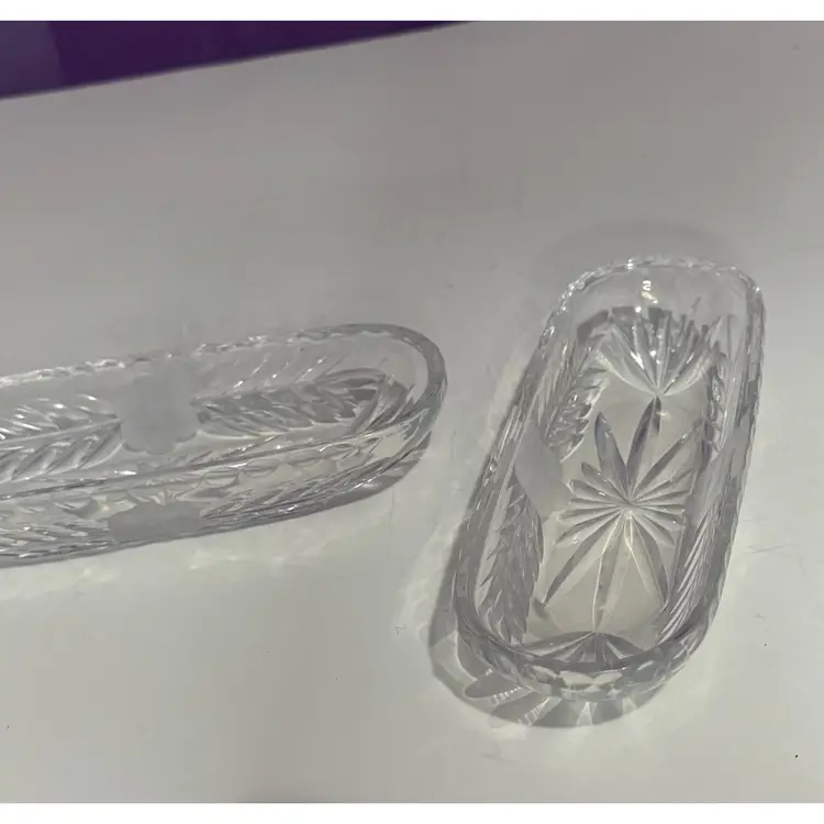 Set of 2 Vintage Starburst Cut Glass 7" Oval Relish/Serving Bowls