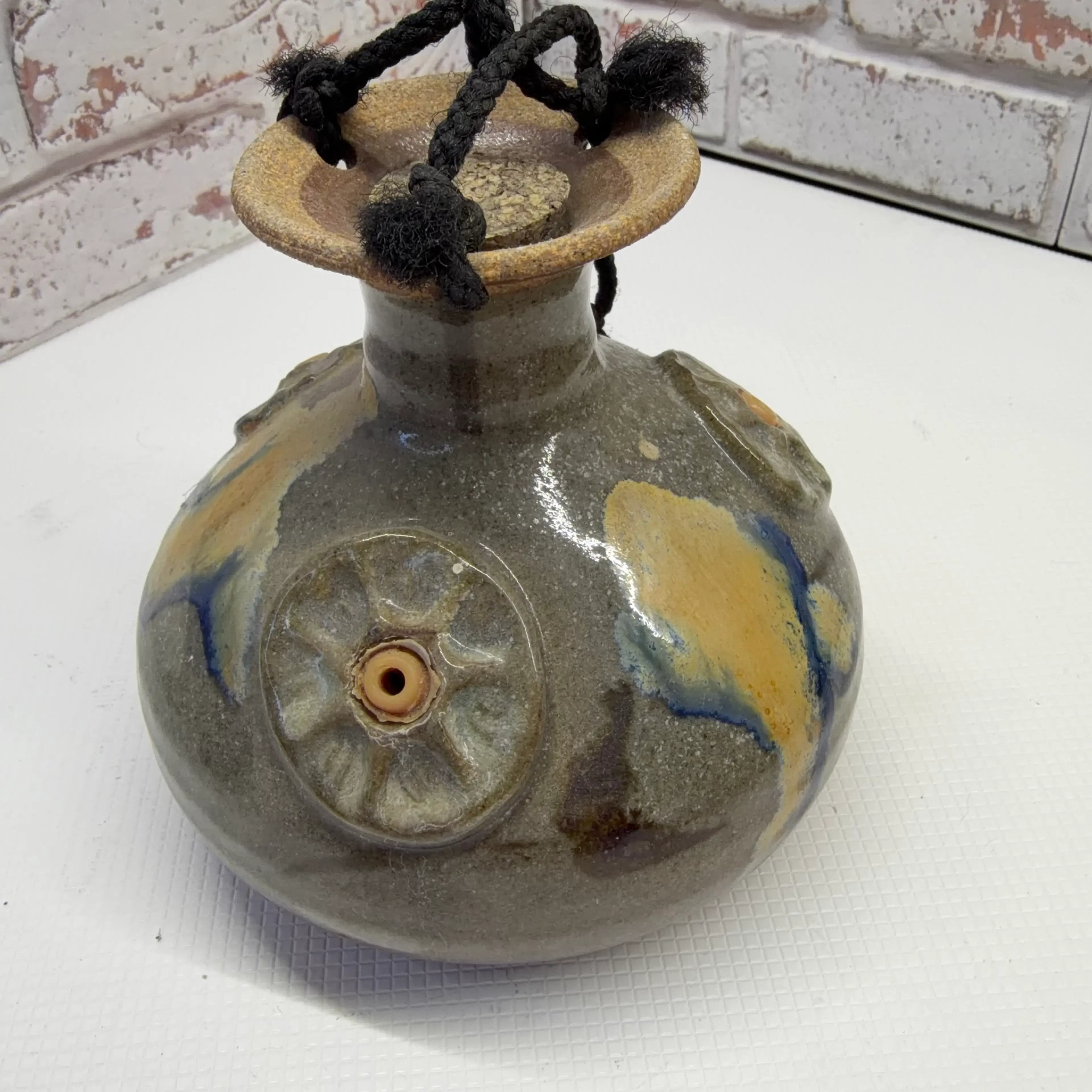 Image 3 of 6