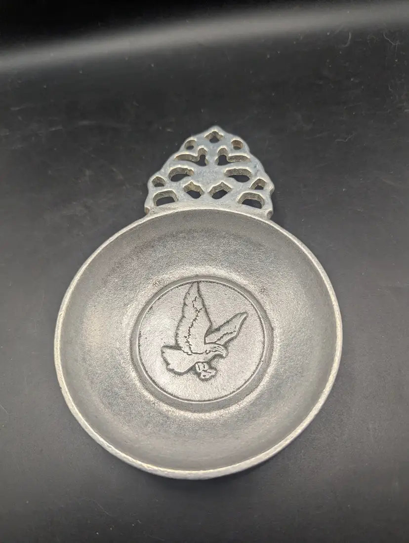 Vintage WILTON ARMETALE PLOUGH RWP Tavern Porringer 6 1/2" PEWTER Change Dish  Eagle Design.