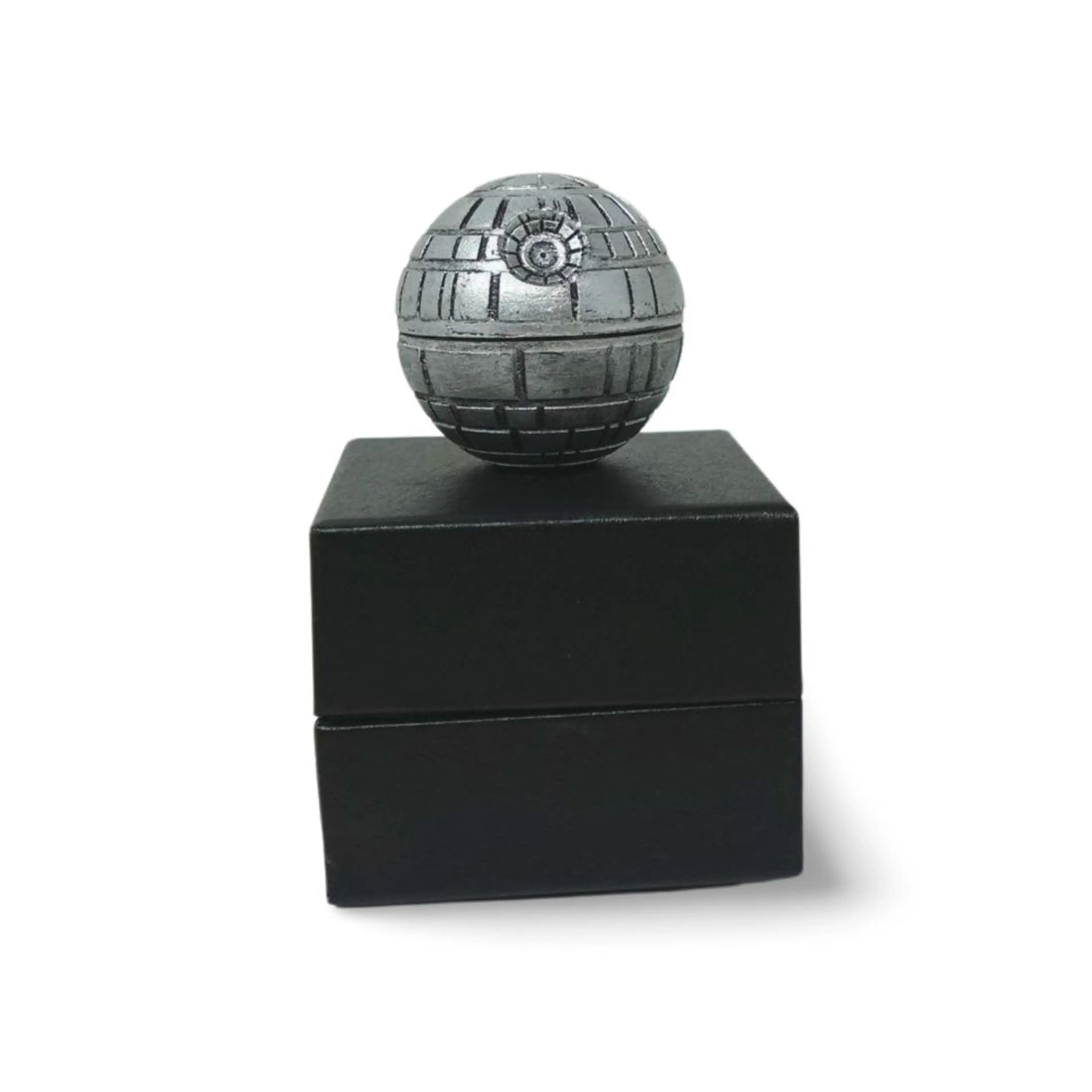 Image 1 of 5