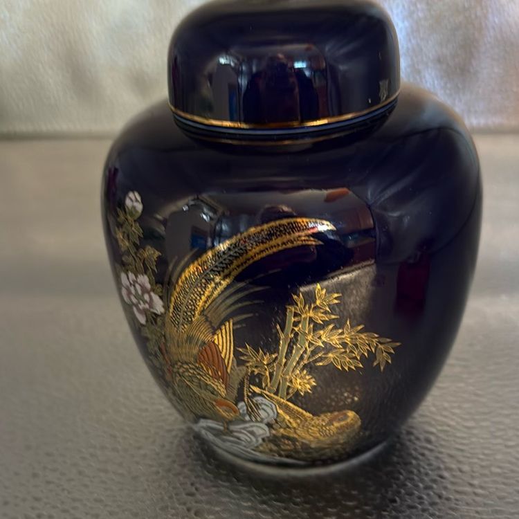 Vintage Otagiri Cobalt Blue Japanese Ginger Jar.
