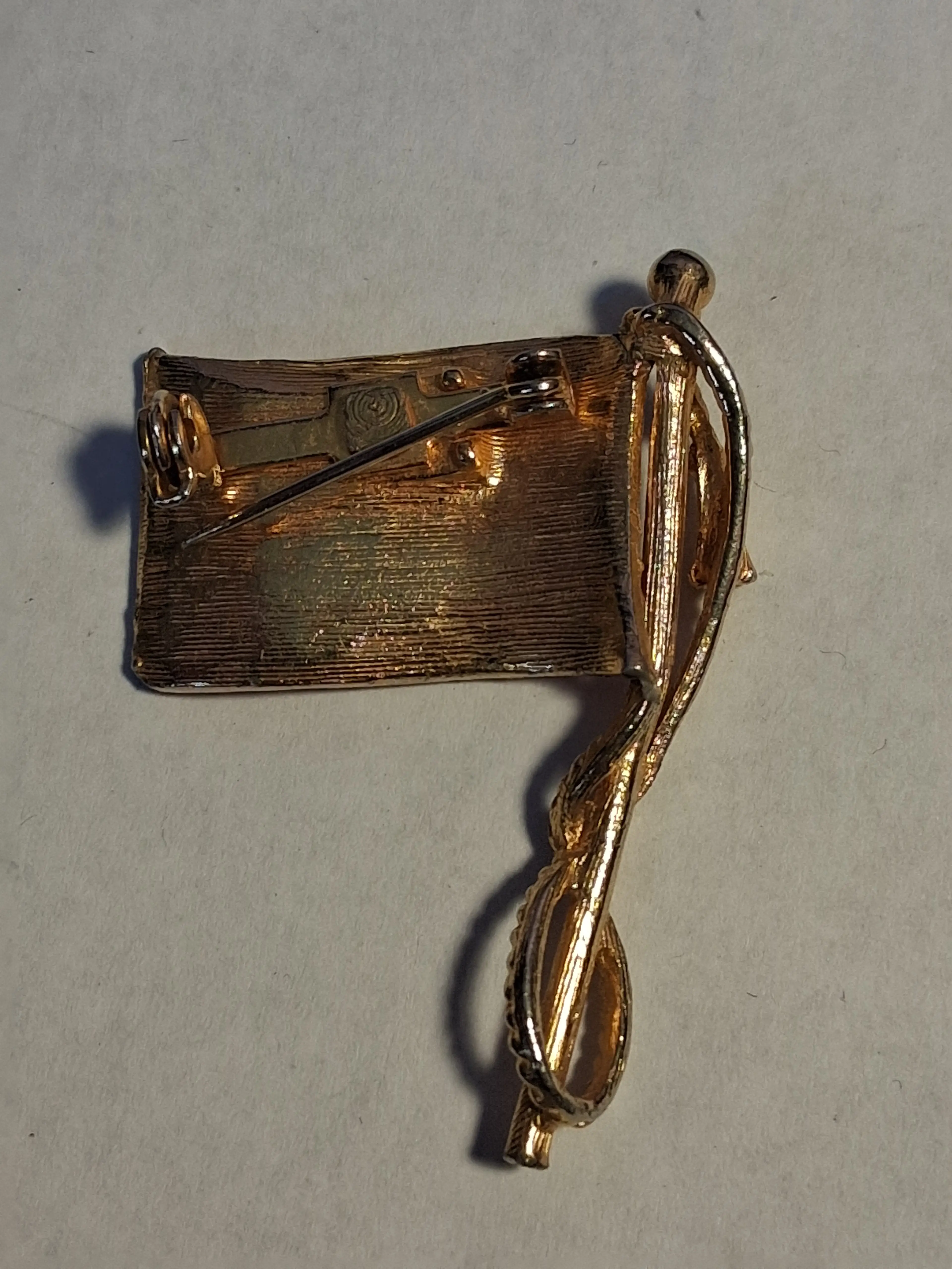 Image 2 of 3