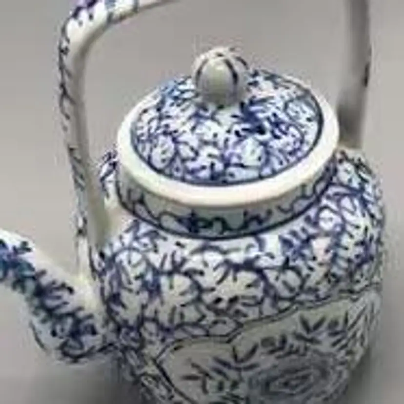 Blue & White tea pot