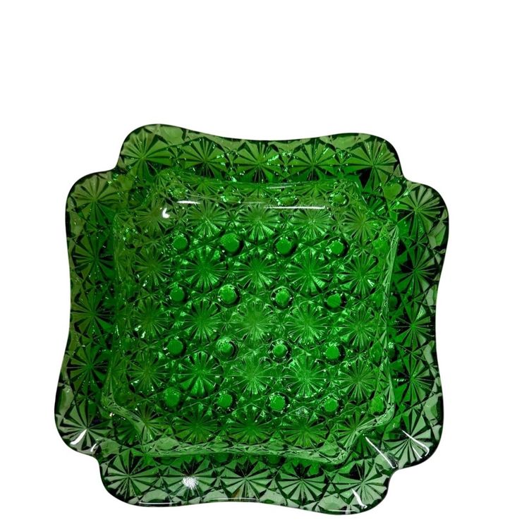 Vintage Emerald Green Square Ashtray Trinket Catch All Candy Dish Daisy & Button
5-3/4” W x 1” T