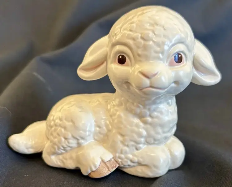 1986 Goebel Porcelain Lamb Miniature Figurine