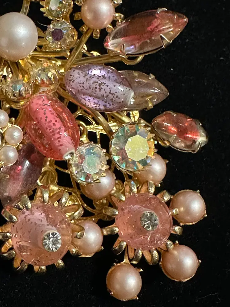 Vintage Floral Spray Brooch Pink Purple Art Glass Beads Pearls