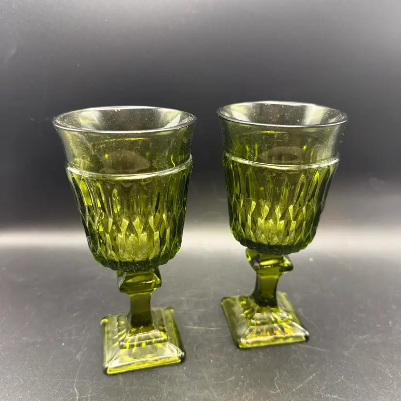 Indiana Glass Mt Vernon Avacado Green Goblets