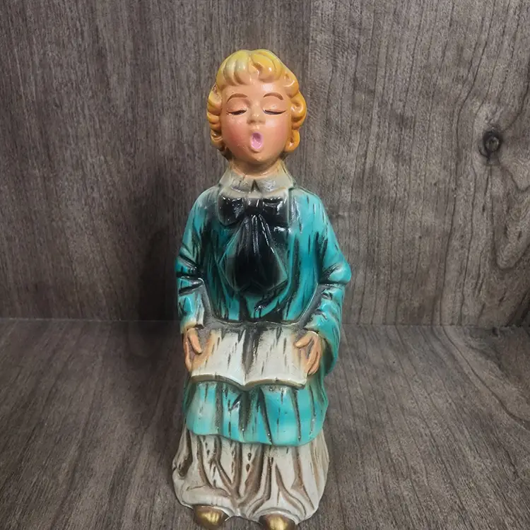 3 Vtg Japan Christmas Choir Altar Boy Chalkware? Plaster? Figurines Carolers