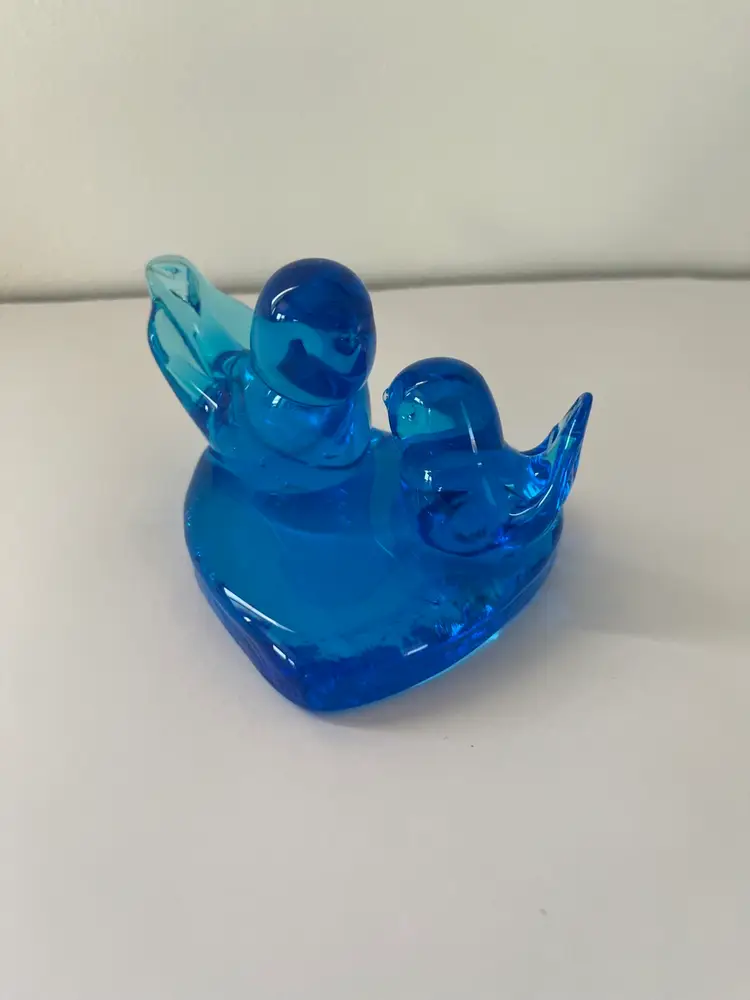 Vintage Blue Bird of Happiness Glass Birds On Heart Signed Leo Ward 1997