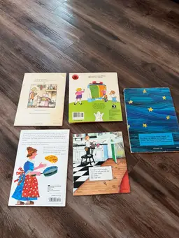 Used Children’s Book- 5  Different Books- Hello Clifford, Pancakes, Pancakes!, Strega Nona, If You Give A Moose Muffin & Papa Please Get Me The Moon For Me
