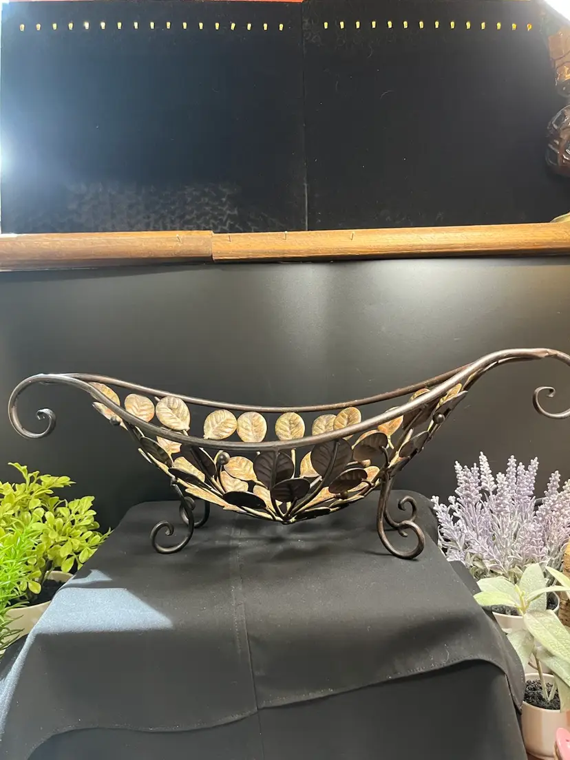 Metal Basket w/ Leaves for the Interior, Has Handles and Feet-Lot 58