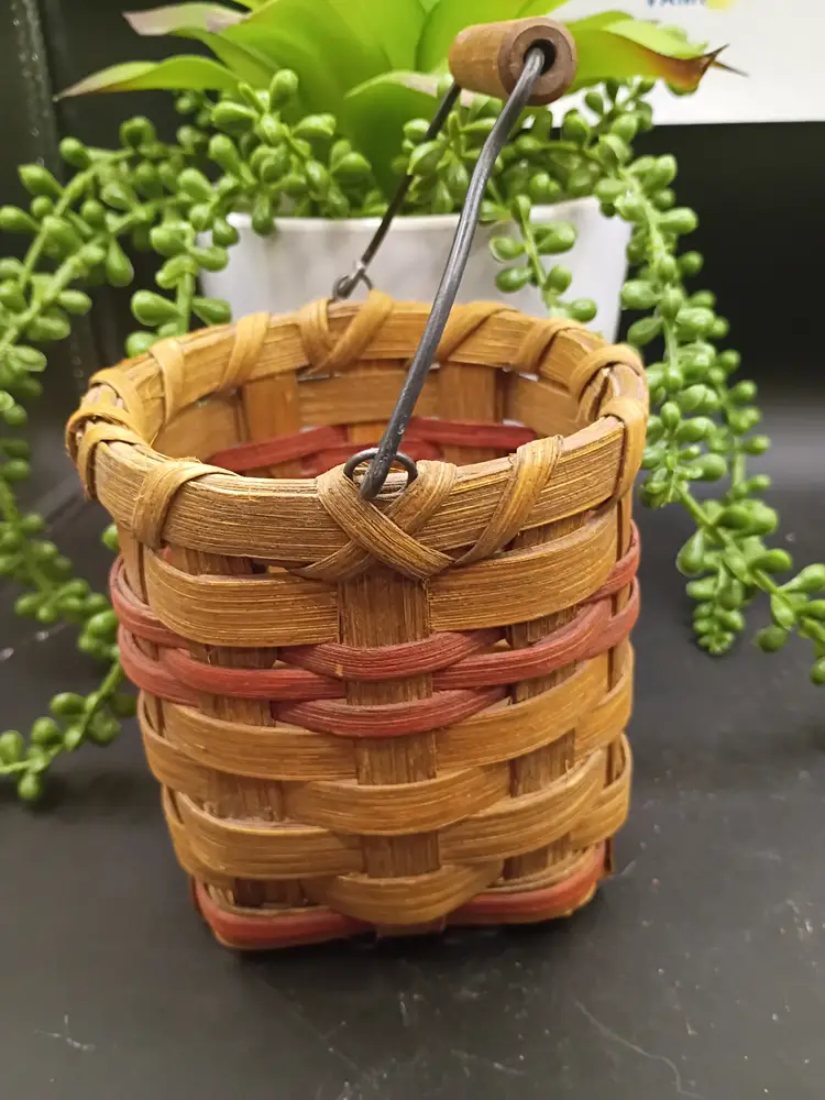 Hand Woven Split Wood Woven Basket with Handle 4 1/2" tall  Signed Luanne