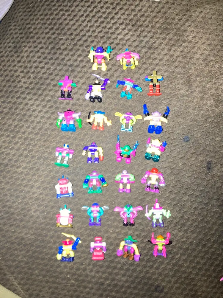 Mini Z-Bots Lot Of 26