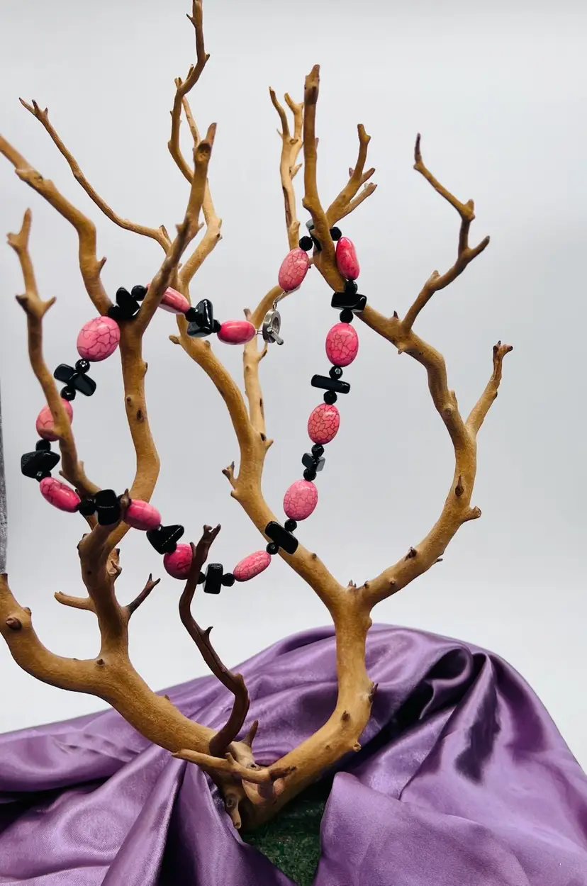 Vintage Pink Coral And Black Toggle Clasp 20” Necklace