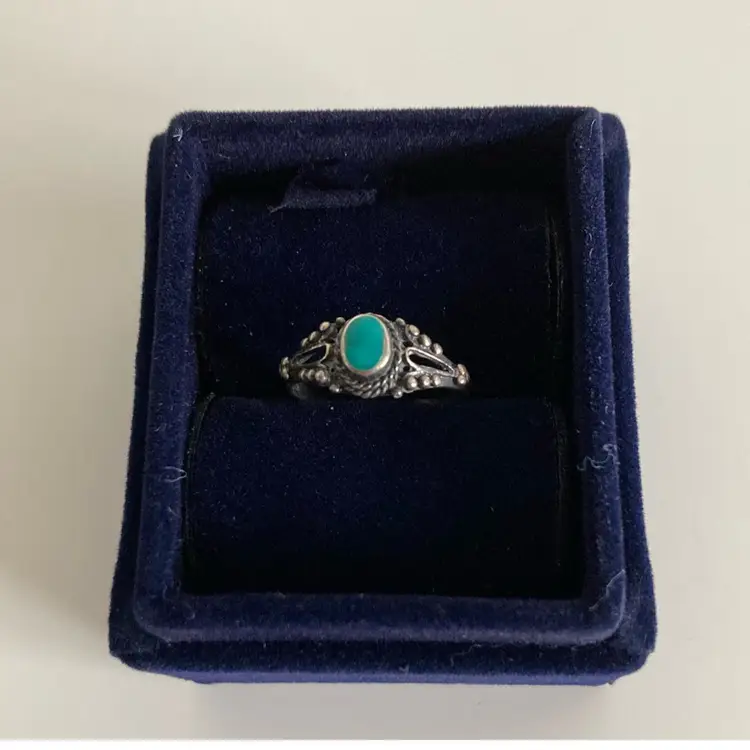 Vintage Southwestern Navajo Turquoise Ring Size 5 1/2