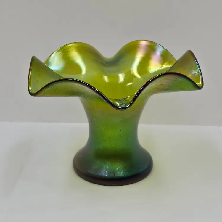 Vintage Iridescent Bohemian Glass Vase Green Kralik Rindskopf Poschinger