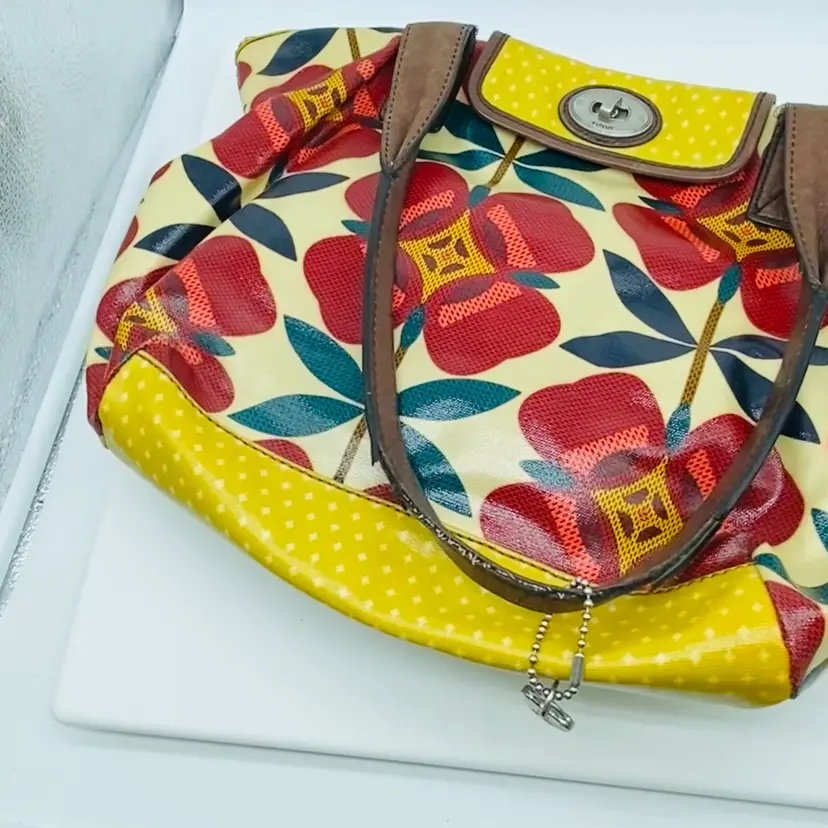 #2520 Fossil Key Per Handbag Purse Patterned Coated Canvas Sydney