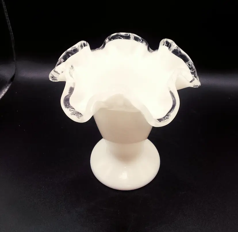 Silver Crest Ruffle Rim Fenton Vase Small